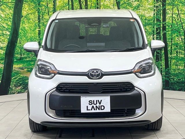 TOYOTA SIENTA HYBRID 2023 Image 31