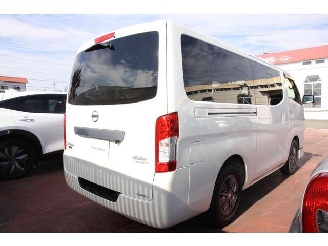 NISSAN NV350 CARAVAN 2020 Image 31