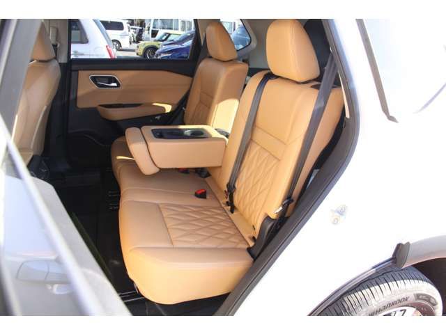 NISSAN X-TRAIL HYBRID 4WD 2023 Image 31