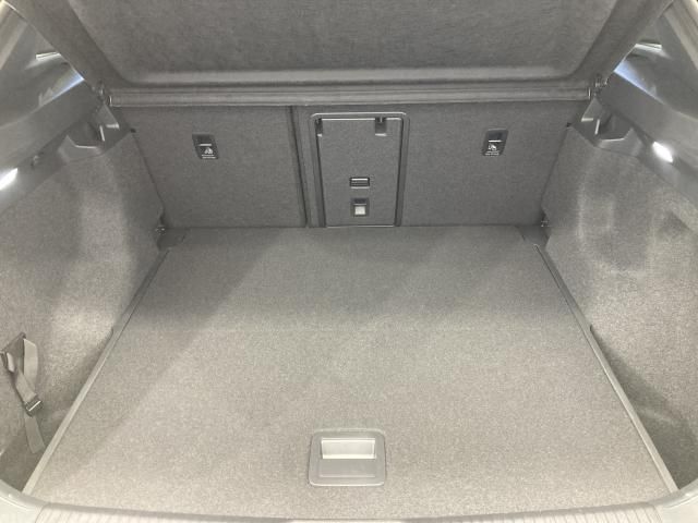 VOLKSWAGEN ID.4 2023 Image 31