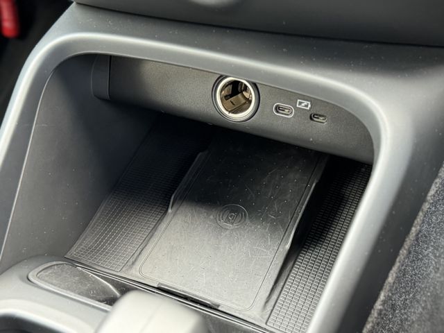 VOLVO XC40 2024 Image 31