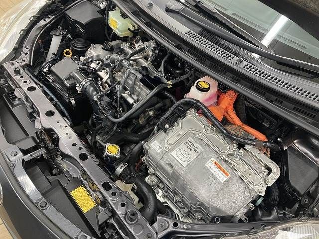 TOYOTA AQUA 2012 Image 31