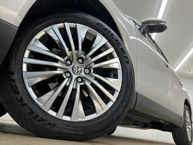 TOYOTA HARRIER HYBRID 2020 Image 31