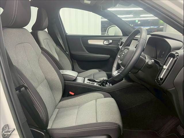 VOLVO XC40 2023 Image 31