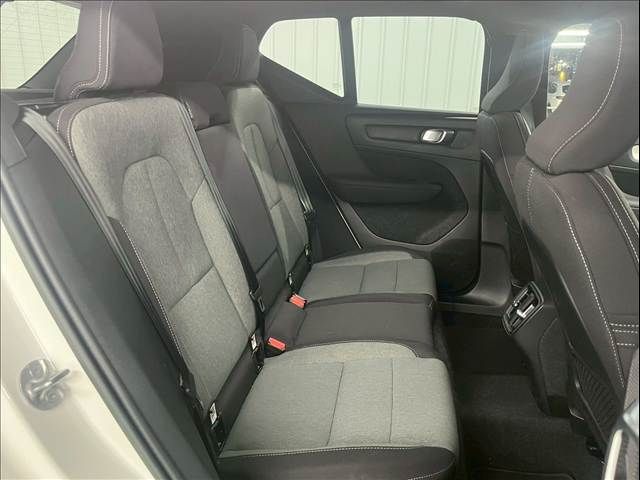 VOLVO XC40 2023 Image 31