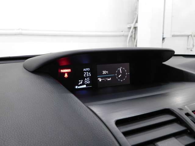 SUBARU XV 2014 Image 31