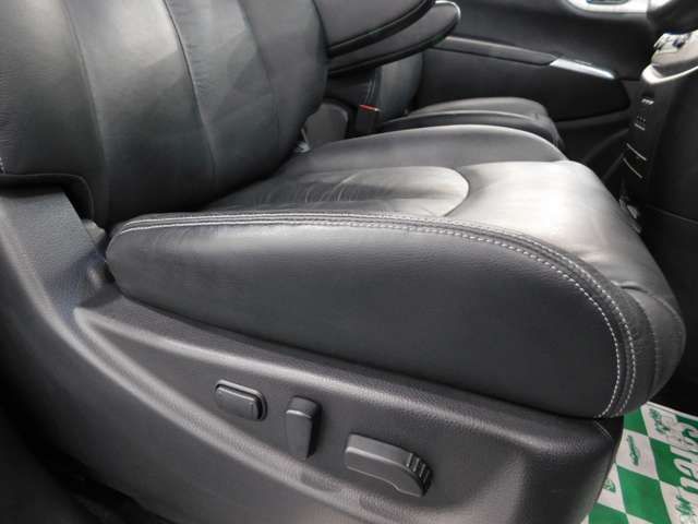 NISSAN ELGRAND 2015 Image 31