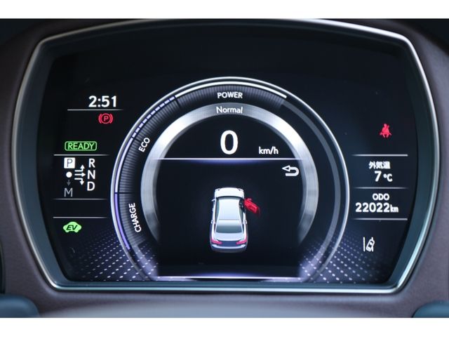 TOYOTA LEXUS LS500H 2017 Image 31