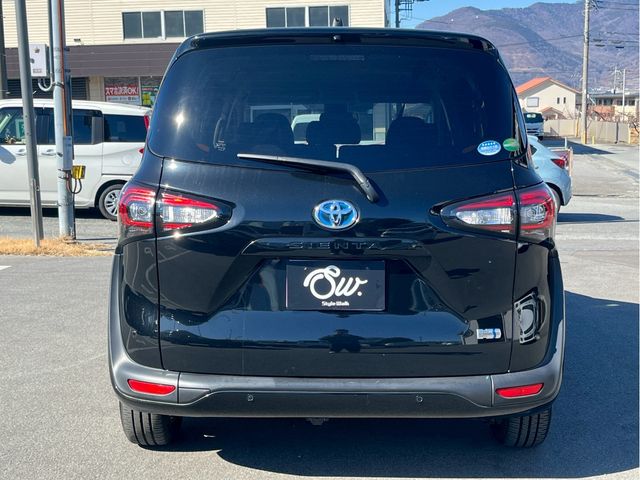 TOYOTA SIENTA HYBRID 2019 Image 31