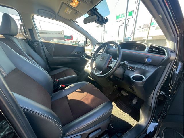 TOYOTA SIENTA HYBRID 2019 Image 31