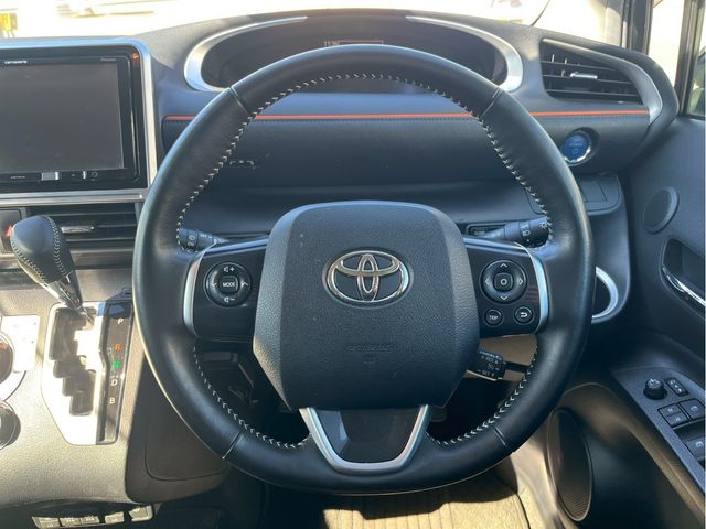 TOYOTA SIENTA HYBRID 2019 Image 31