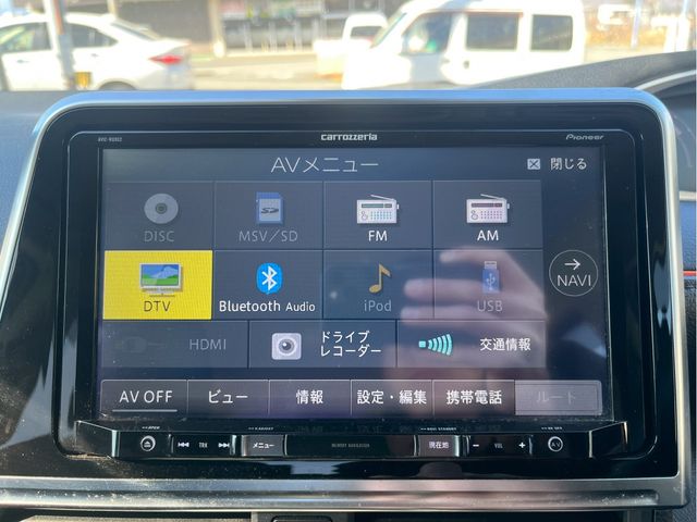 TOYOTA SIENTA HYBRID 2019 Image 31