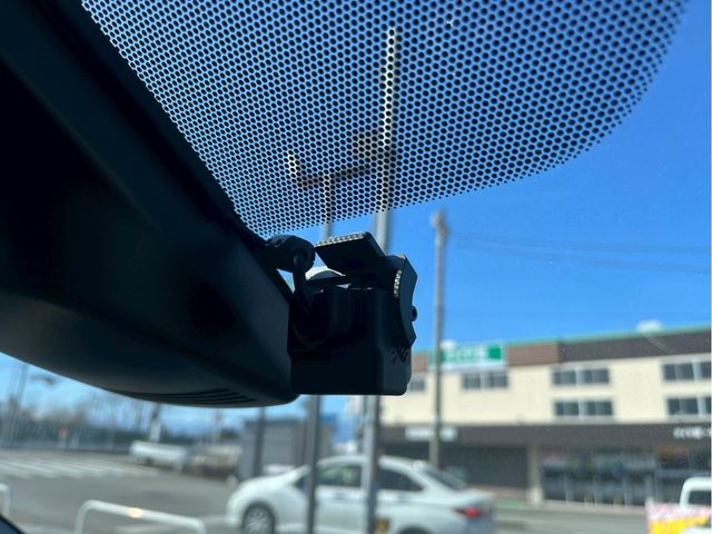 TOYOTA SIENTA HYBRID 2019 Image 31