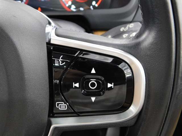 VOLVO XC90 2017 Image 31