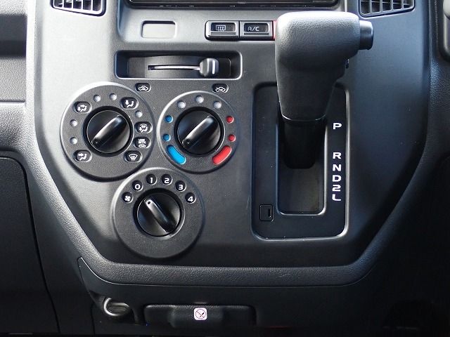 TOYOTA TOWNACE VAN 2WD 2023 Image 31