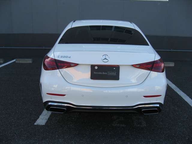 MERCEDES BENZ C CLAS 2024 Image 31