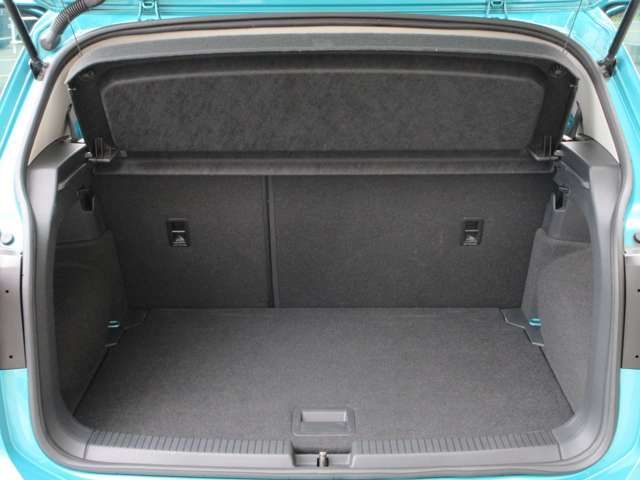 VOLKSWAGEN T-CROSS 2020 Image 31