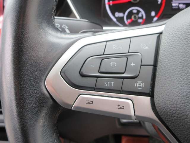 VOLKSWAGEN T-CROSS 2020 Image 31