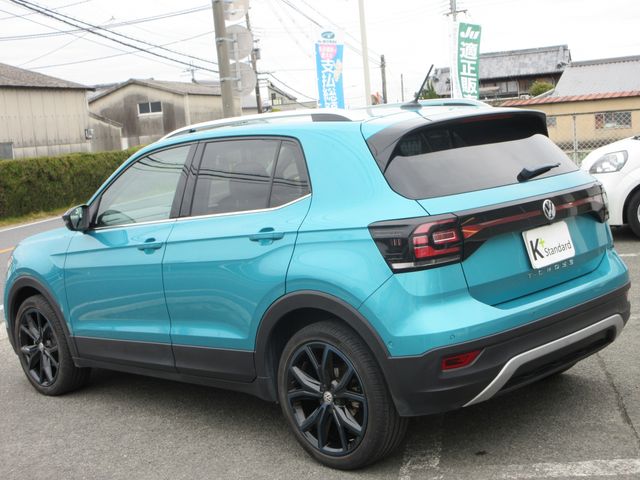 VOLKSWAGEN T-CROSS 2020 Image 31