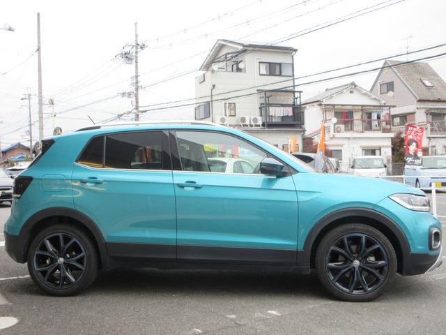 VOLKSWAGEN T-CROSS 2020 Image 31