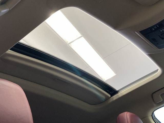 TOYOTA LEXUS NX300H 2019 Image 31