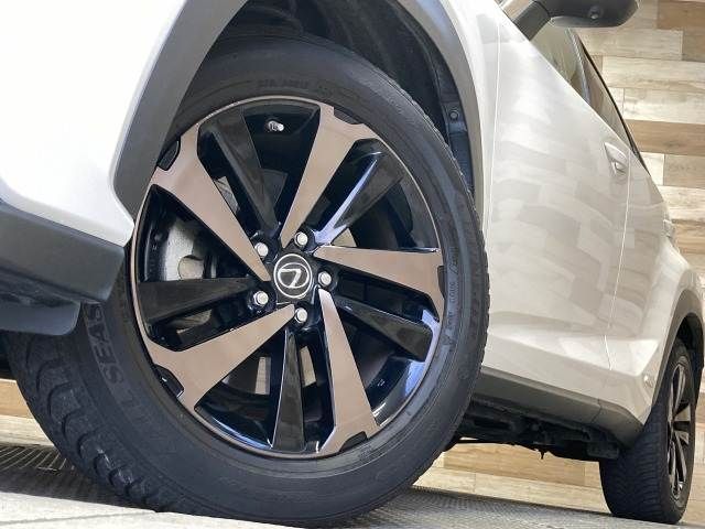 TOYOTA LEXUS NX300H 2019 Image 31