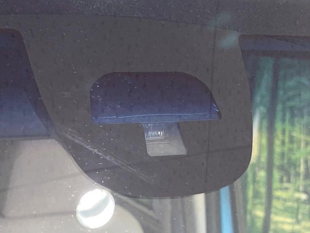 HONDA N BOX 2015 Image 31