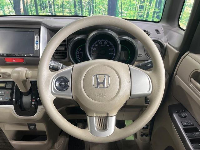 HONDA N BOX 2015 Image 31