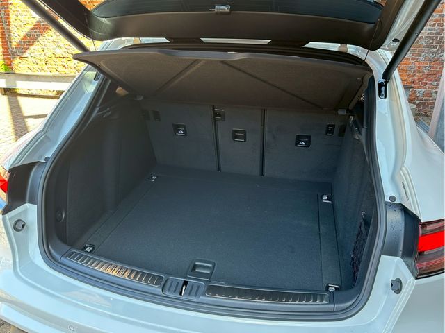 PORSCHE MACAN 2023 Image 31