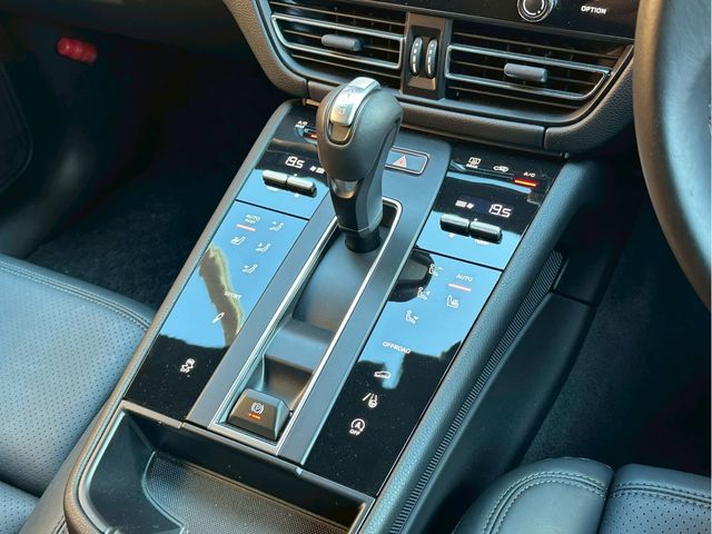 PORSCHE MACAN 2023 Image 31