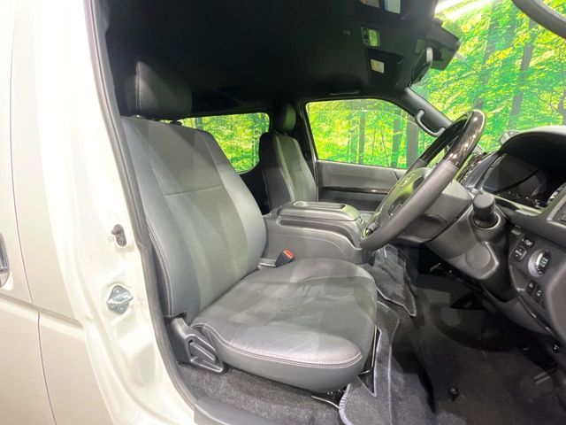 TOYOTA HIACE VAN 4WD 2018 Image 31