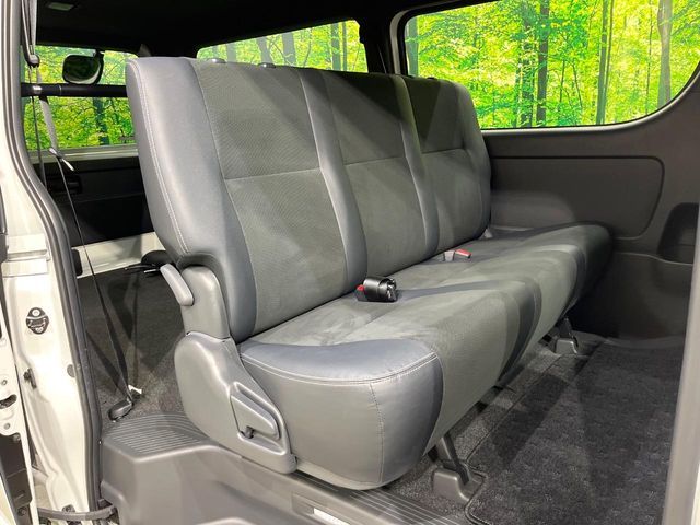 TOYOTA HIACE VAN 4WD 2018 Image 31