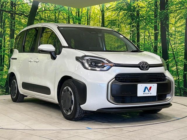 TOYOTA SIENTA HYBRID 2022 Image 31