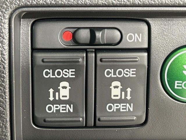 HONDA ODYSSEY HYBRID 2016 Image 31