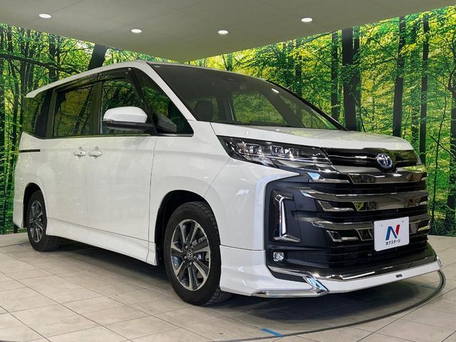 TOYOTA NOAH HYBRID 2023 Image 31