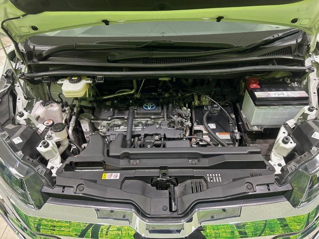 TOYOTA NOAH HYBRID 2023 Image 31