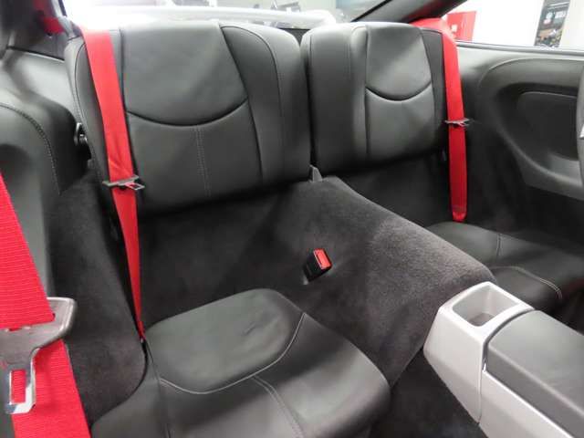 PORSCHE 911 2004 Image 31