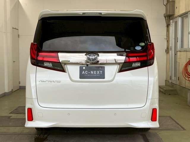 TOYOTA ALPHARD 2017 Image 31