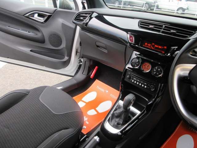 CITROEN DS3 2016 Image 31