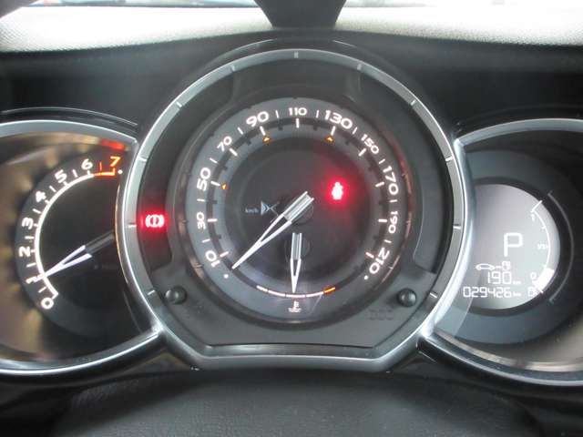 CITROEN DS3 2016 Image 31