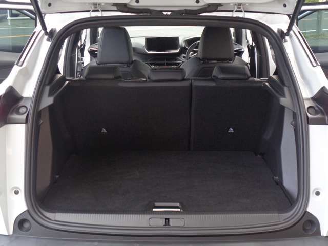 PEUGEOT 2008 2023 Image 31