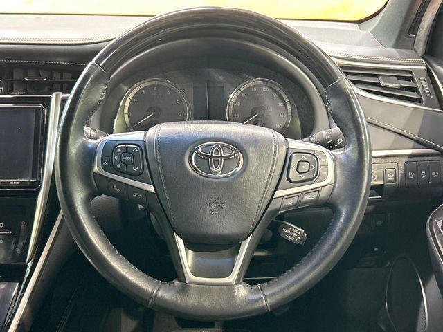 TOYOTA HARRIER 2WD 2018 Image 31