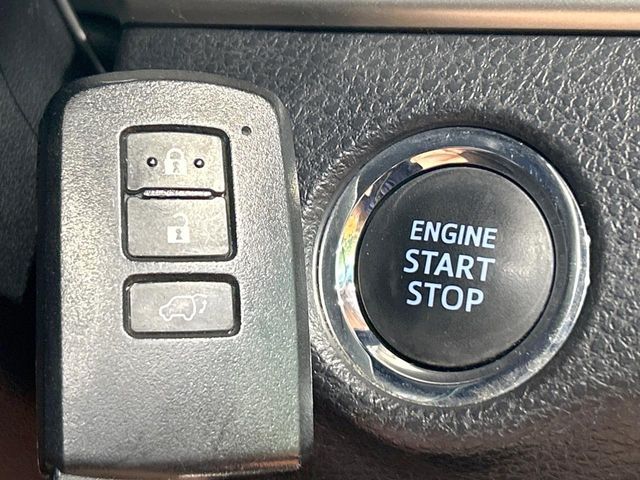 TOYOTA HARRIER 2WD 2018 Image 31