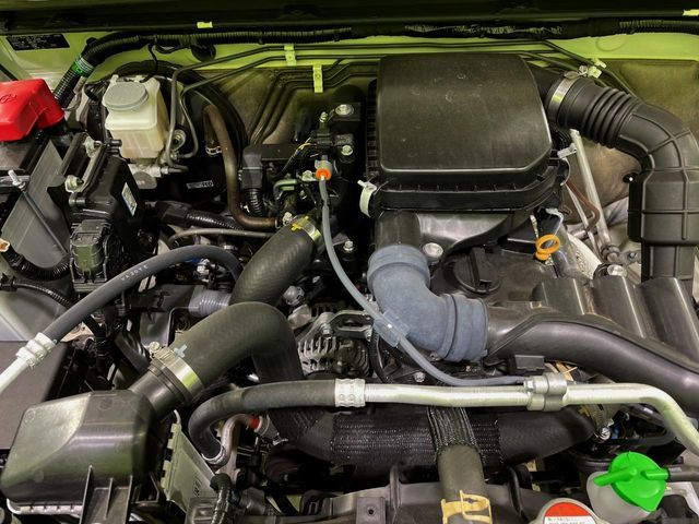 SUZUKI JIMNY 4WD 2023 Image 31