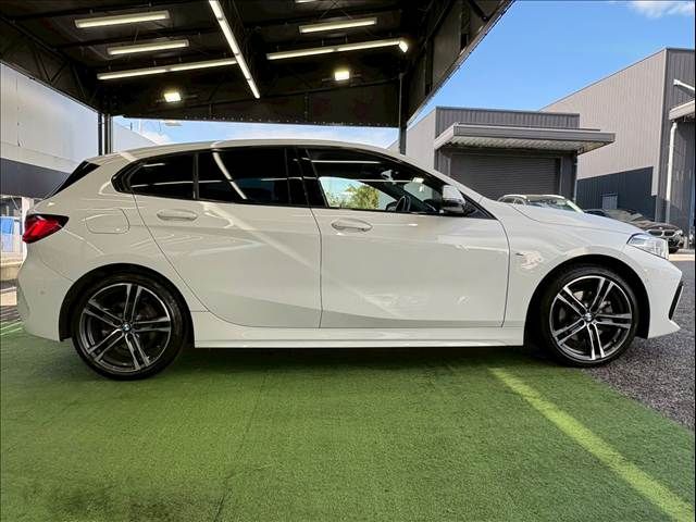 BMW 1SERIES 2021 Image 31