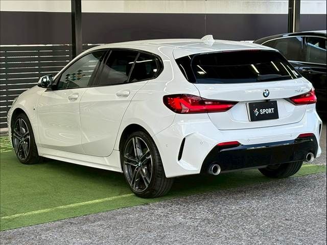 BMW 1SERIES 2021 Image 31