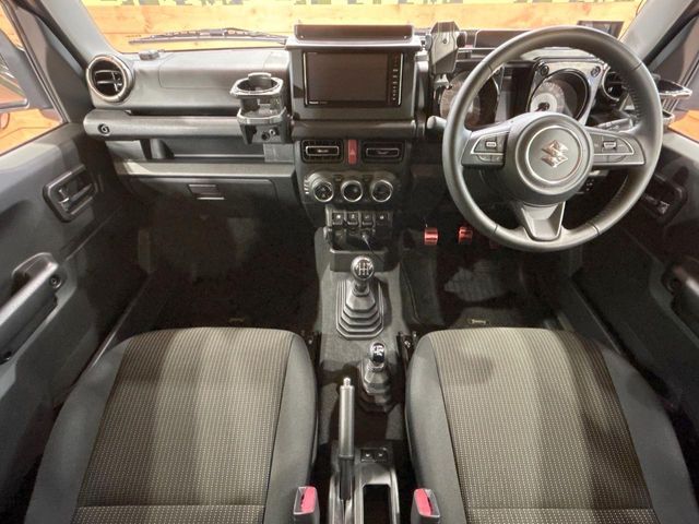 SUZUKI JIMNY 4WD 2023 Image 31
