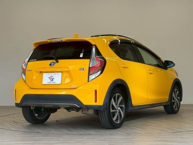 TOYOTA AQUA 2018 Image 31