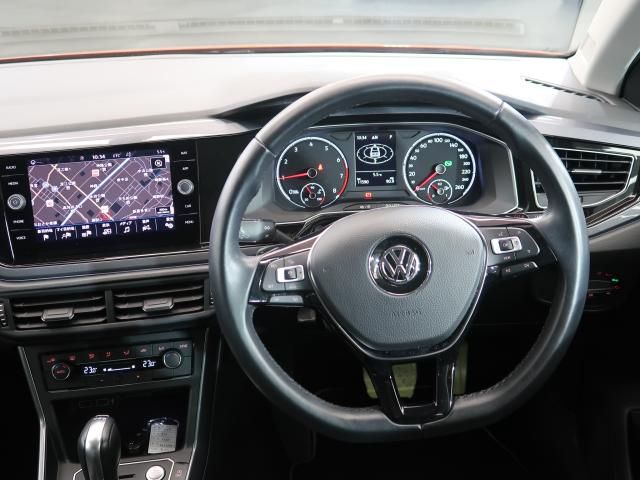 VOLKSWAGEN POLO 2018 Image 31