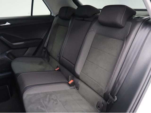 VOLKSWAGEN T-ROC 2024 Image 31